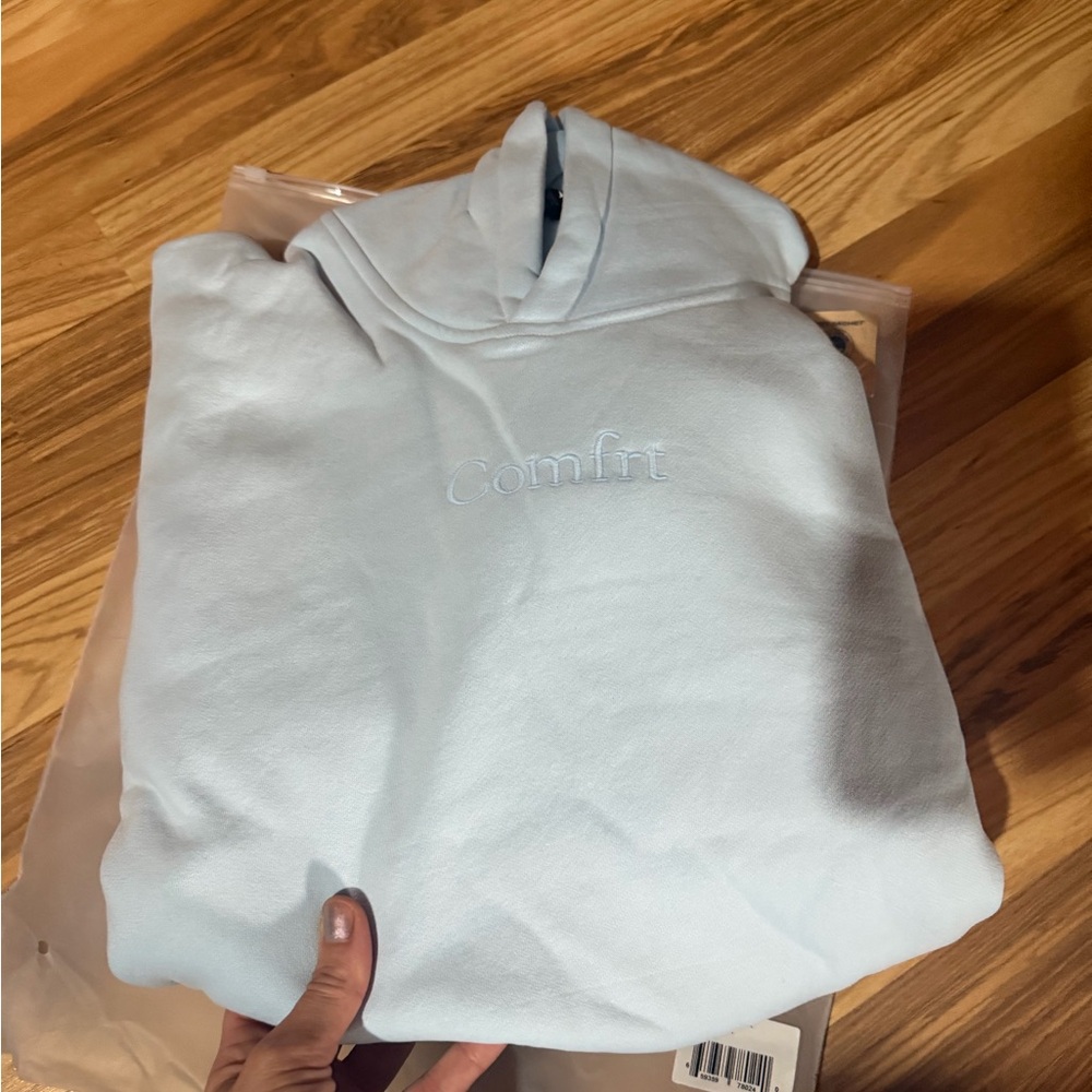Comfrt Women's Light Blue Hoodie - Picture 4 of 5